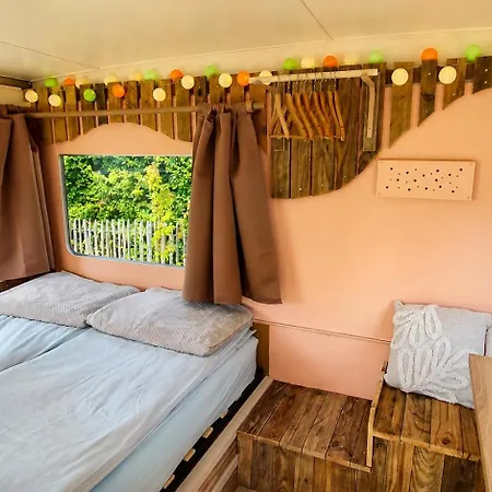 Domaine Le Jardin De Seraphine - Caravane Boheme Cosy Camping *